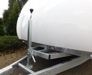 AST-1 Trailer